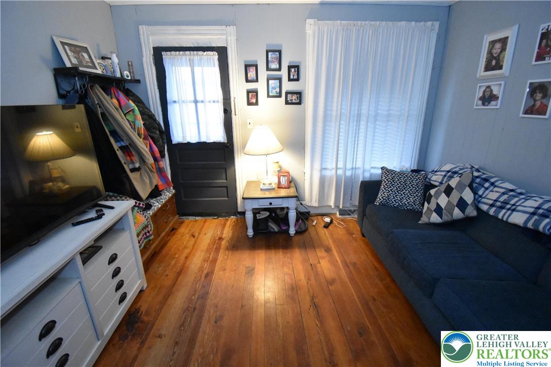 677 Sassafras Street Property Photo 5