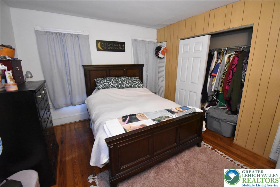 677 Sassafras Street Property Photo 10