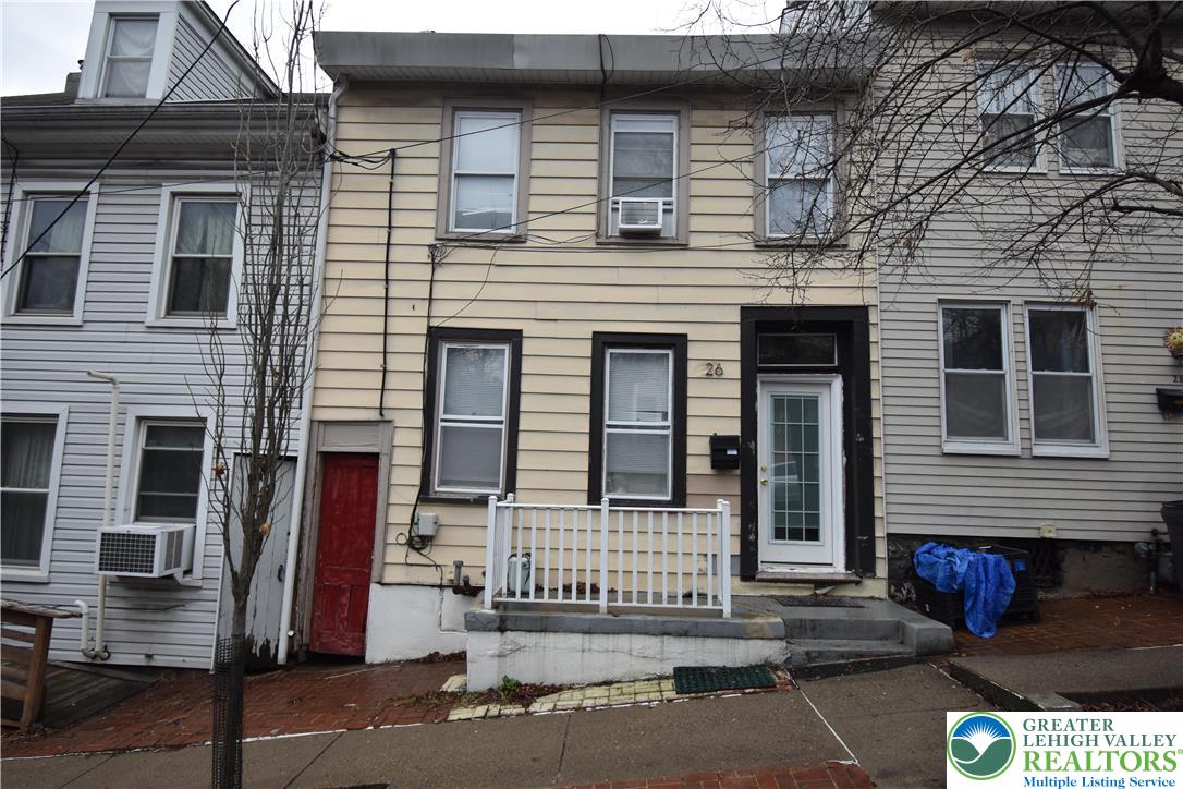 26 7th Street Property Photo 1