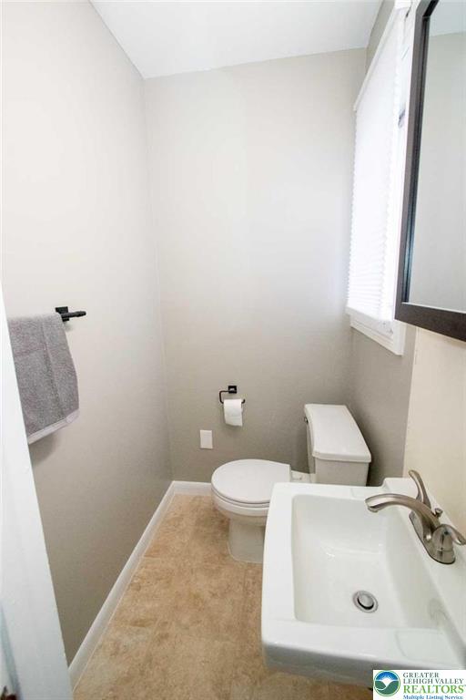 828 North Sherman Street 2nd Floor Property Photo 16