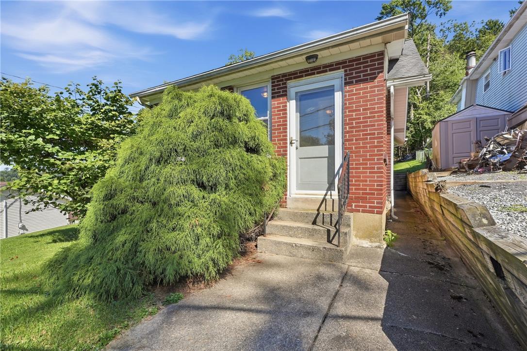 626 Scholl Avenue Property Photo 1