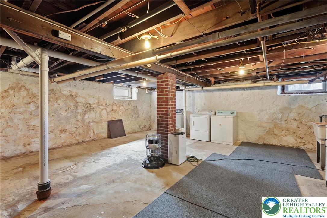 626 Scholl Avenue Property Photo 25