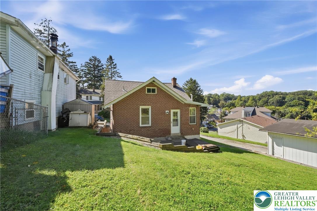 626 Scholl Avenue Property Photo 38