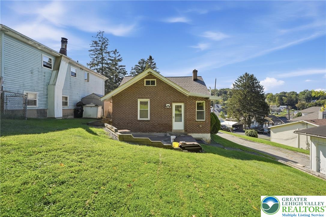 626 Scholl Avenue Property Photo 40