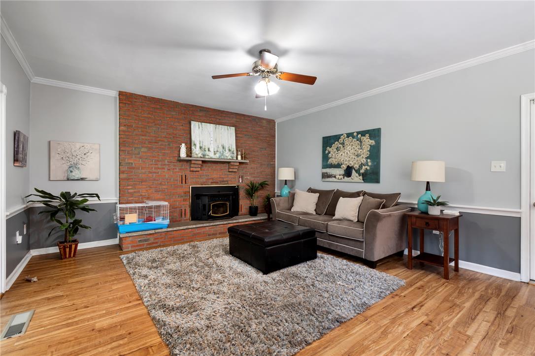 1122 Edward Avenue Property Photo 14