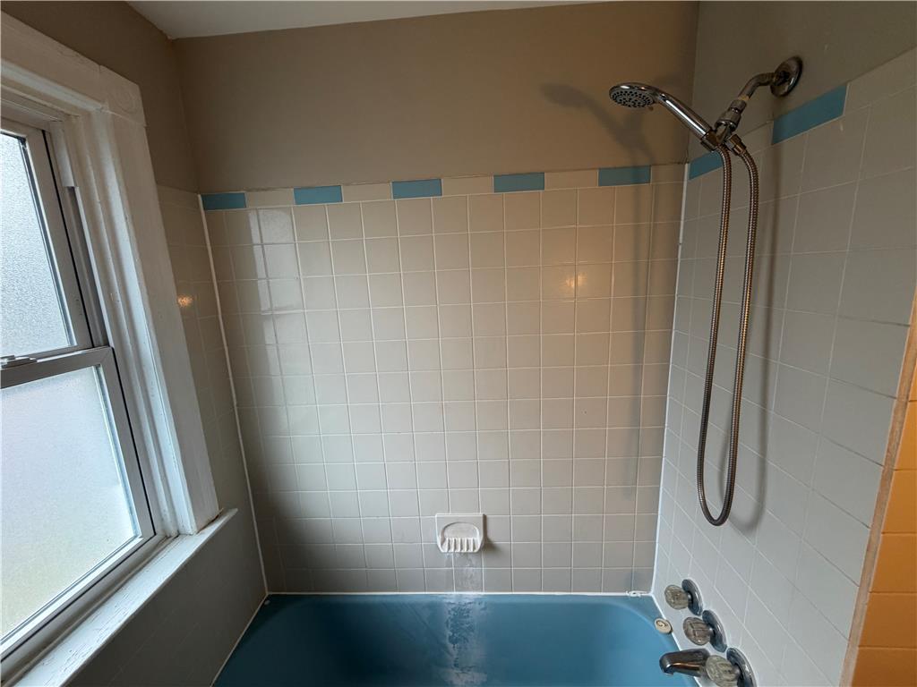 302 East Fairview Street Property Photo 20