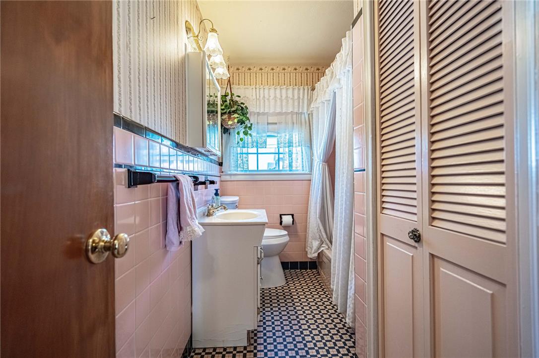 1147 East Congress Street Property Photo 13