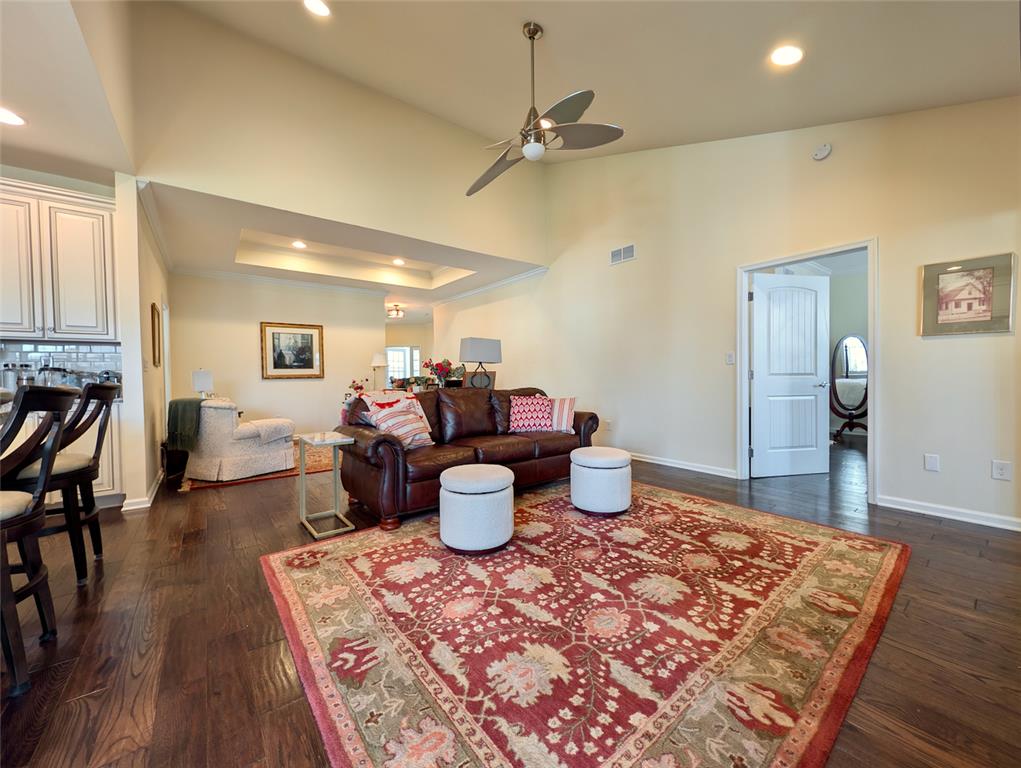 4139 Clearbrook Road Property Photo 8