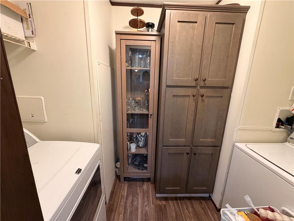 1008 Cherry Tree Xing Property Photo 17