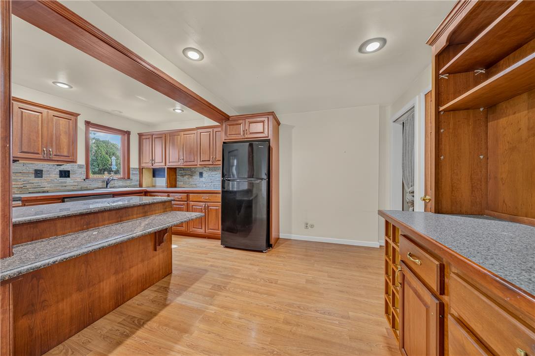 1506 Liberator Avenue Property Photo 16