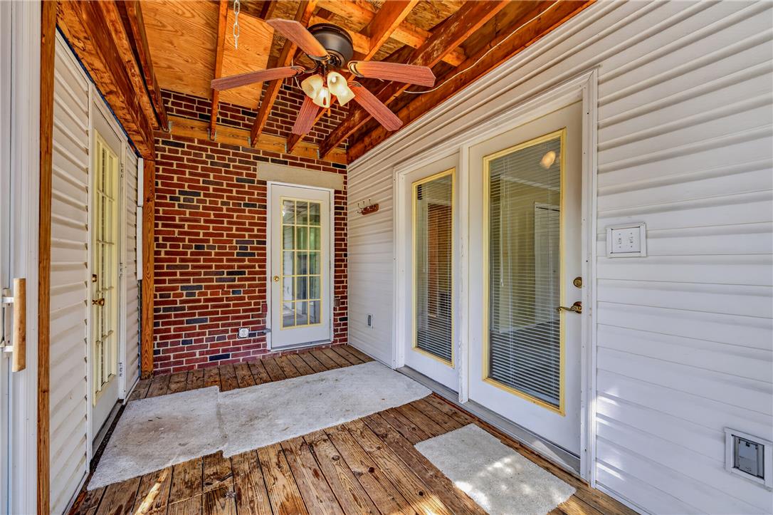 1506 Liberator Avenue Property Photo 34