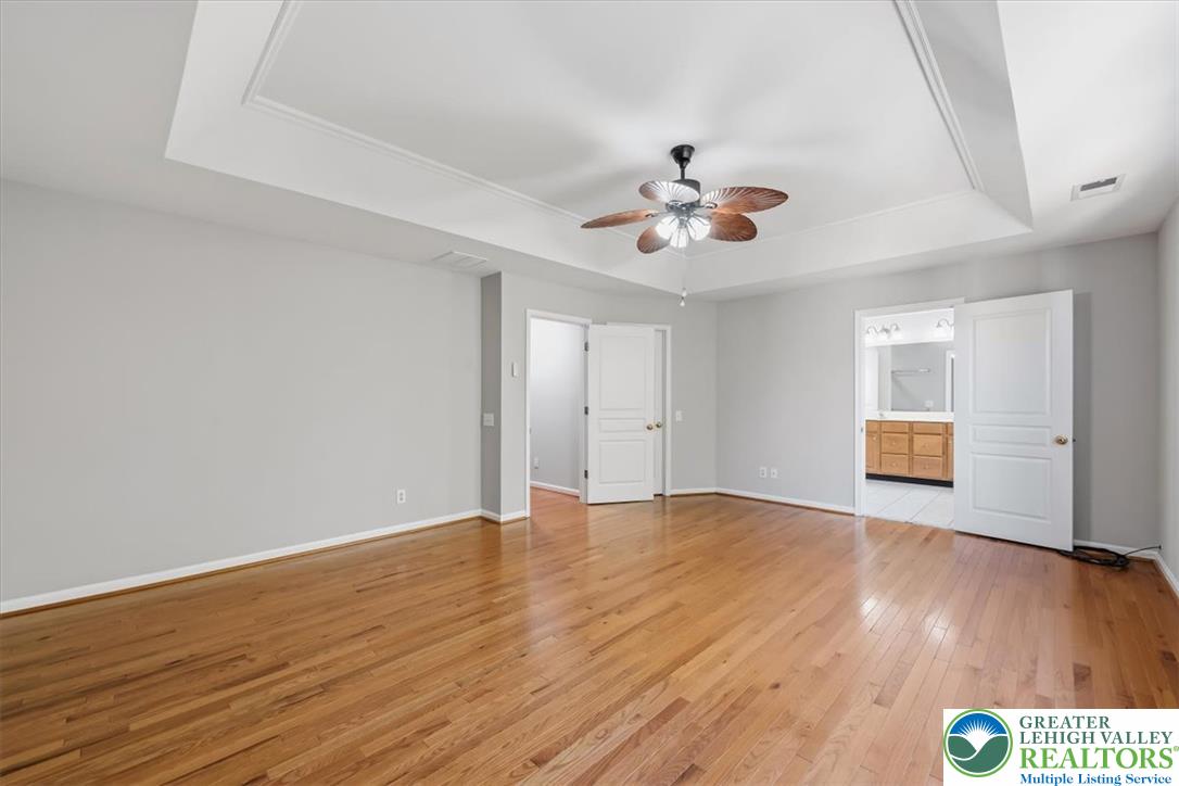 1884 Emerald Drive Property Photo 20