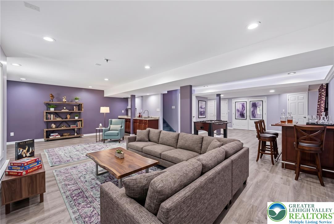1884 Emerald Drive Property Photo 35