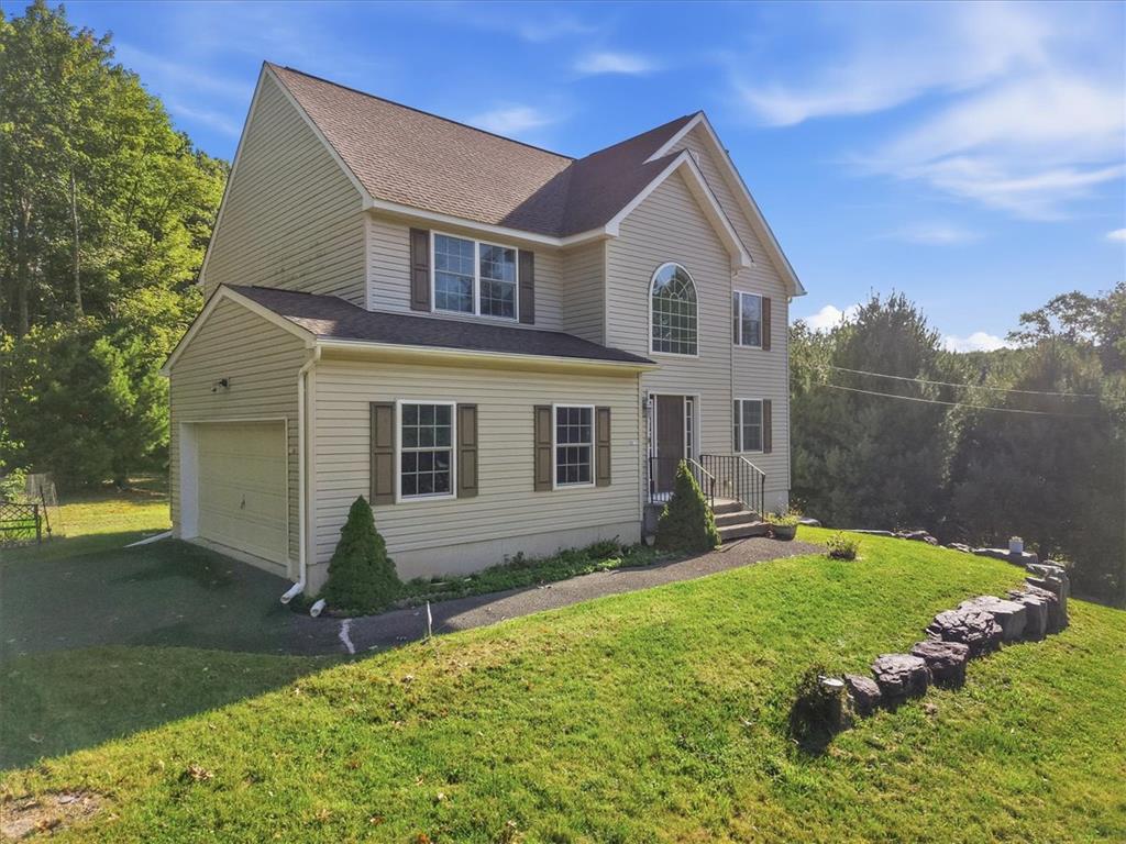 302 Lees Run Circle Property Photo 4
