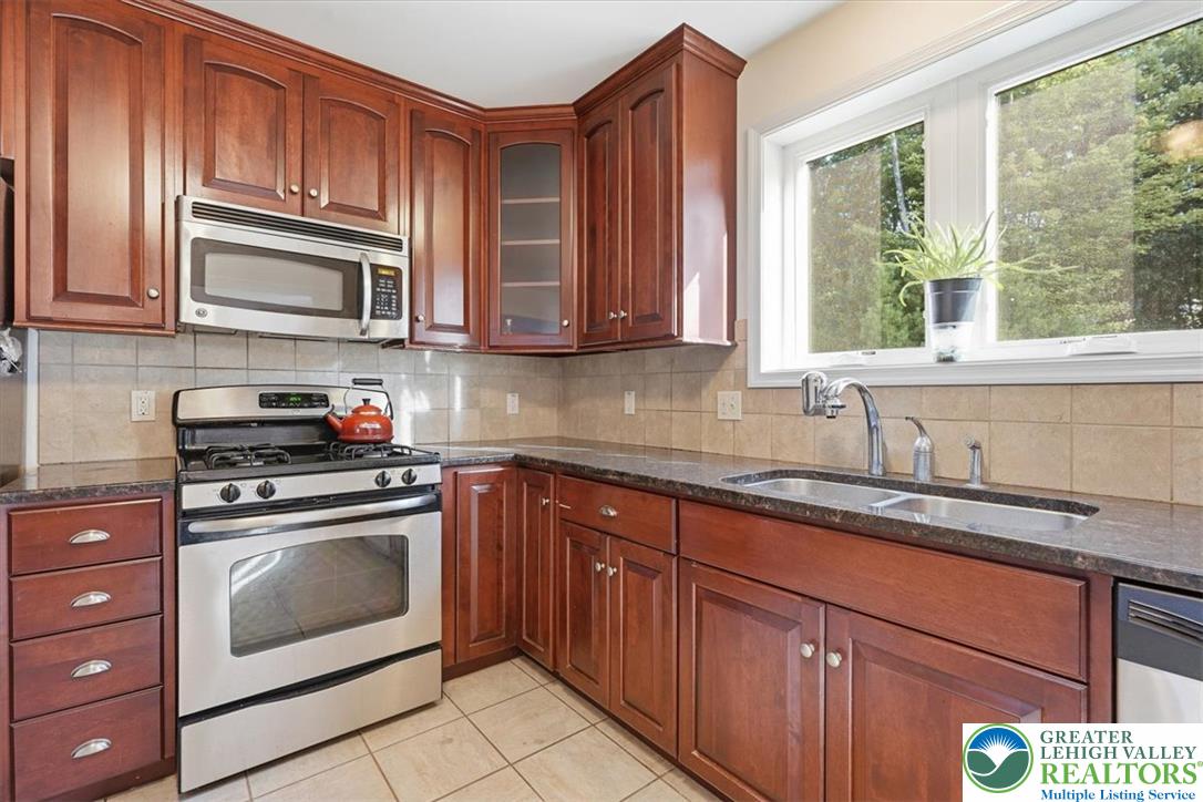 302 Lees Run Circle Property Photo 46