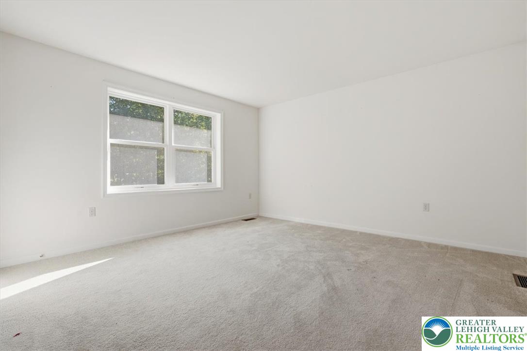 302 Lees Run Circle Property Photo 57