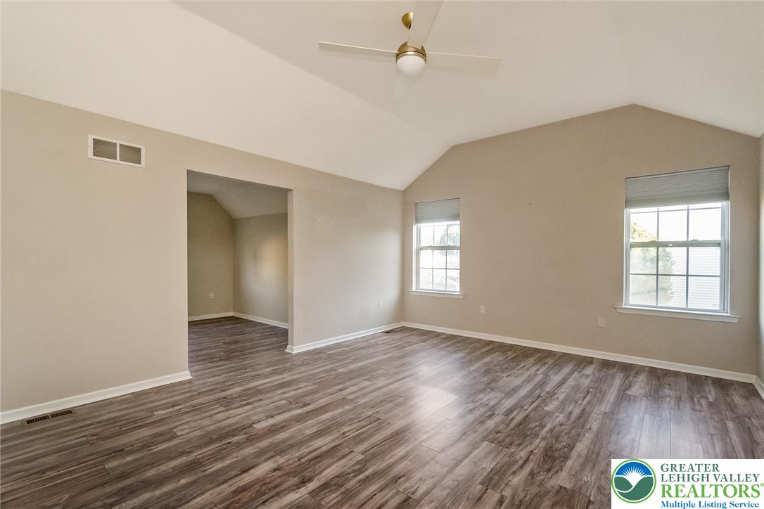 2760 Clark Place Property Photo 44