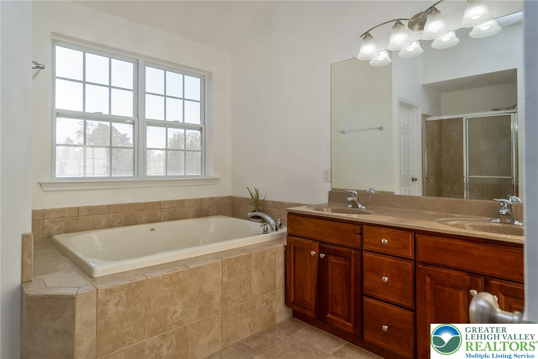 2760 Clark Place Property Photo 49