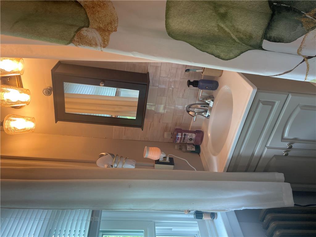 427 Selfridge Street Property Photo 15