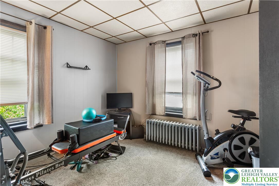427 Selfridge Street Property Photo 16