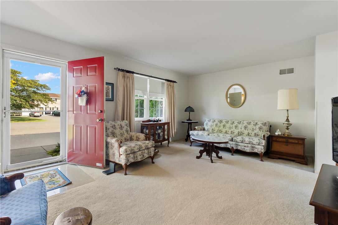 4930 Shawnee Court Property Photo 10