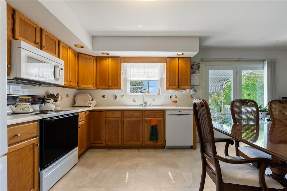4930 Shawnee Court Property Photo 14