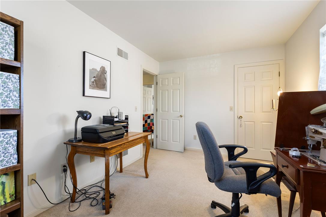 4930 Shawnee Court Property Photo 33