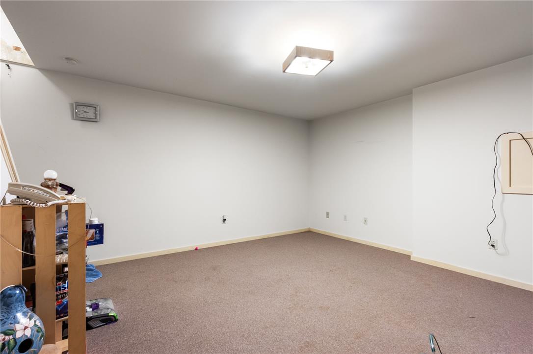 4930 Shawnee Court Property Photo 37