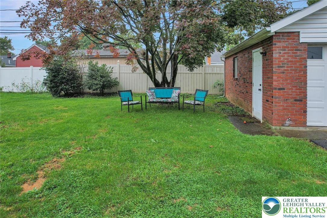 232 Sterling Street Property Photo 13