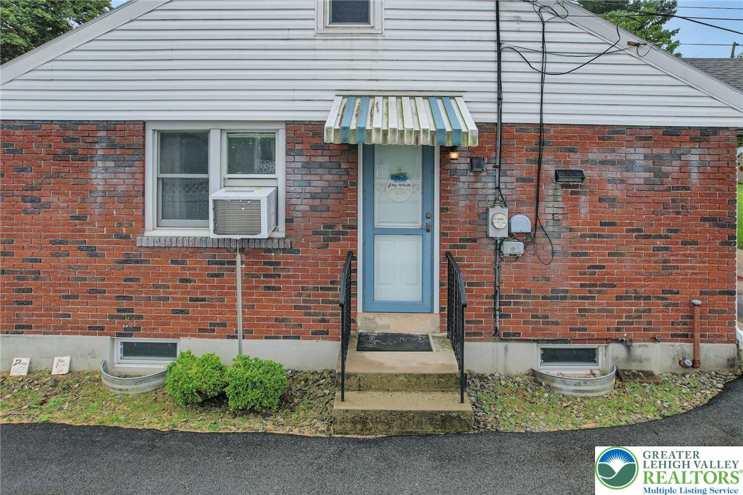 232 Sterling Street Property Photo 18