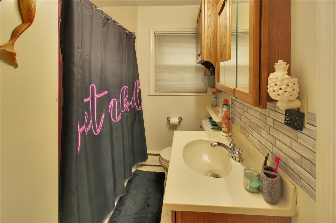232 Sterling Street Property Photo 40