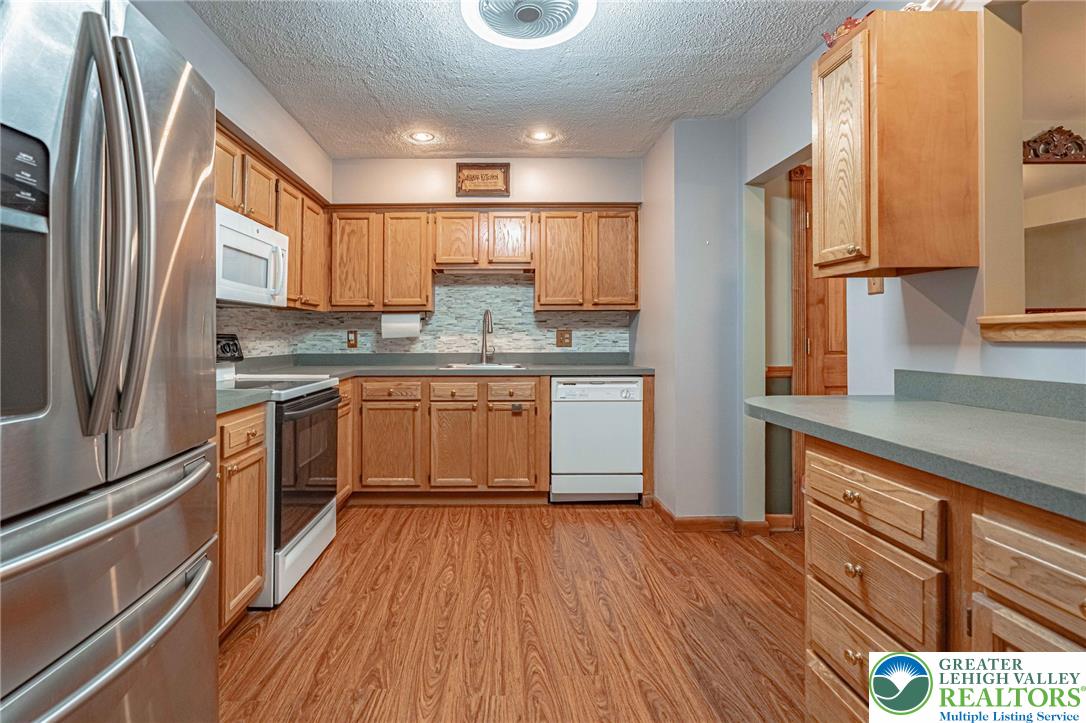 2876 Aronimink Place Property Photo 13