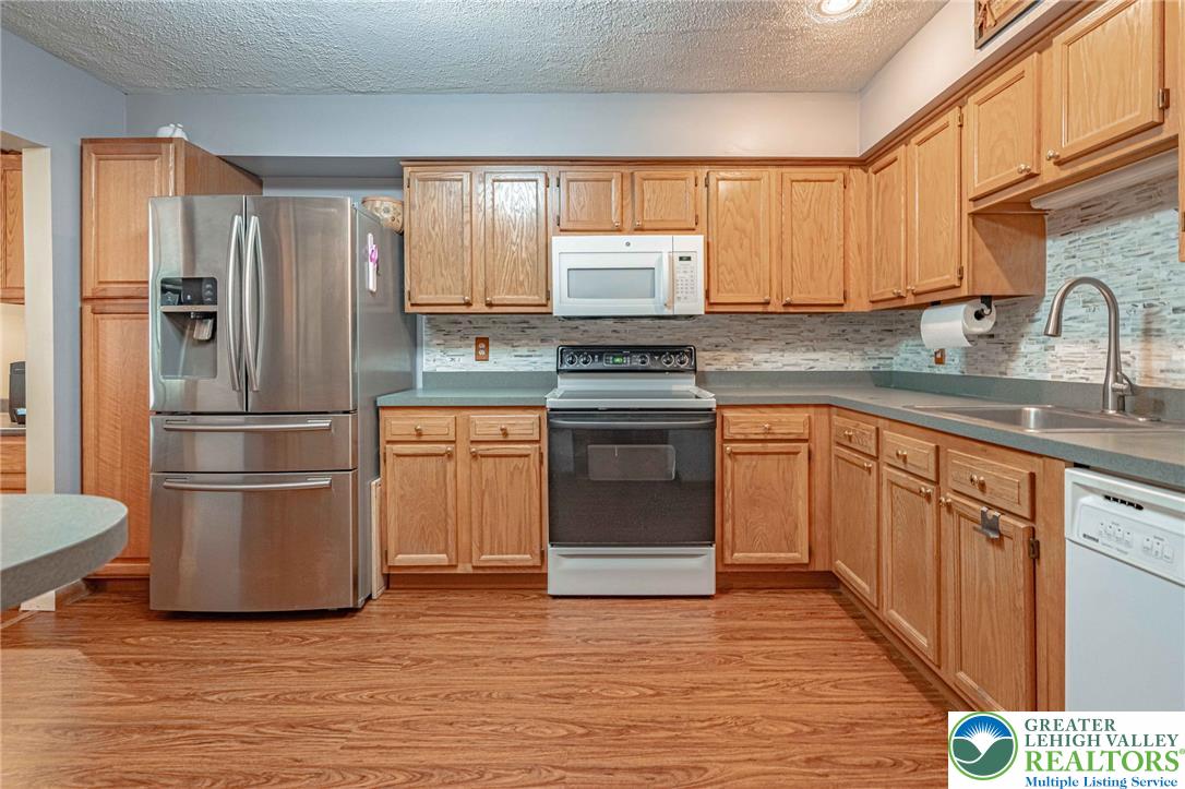 2876 Aronimink Place Property Photo 14