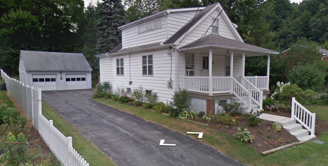 830 Gilly Avenue Property Photo 2