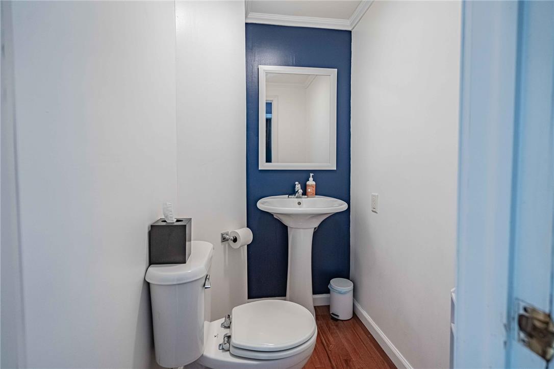 406 Cypress Street Property Photo 10
