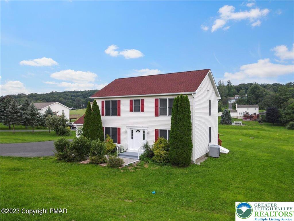 1427 Route 715 Property Photo 1