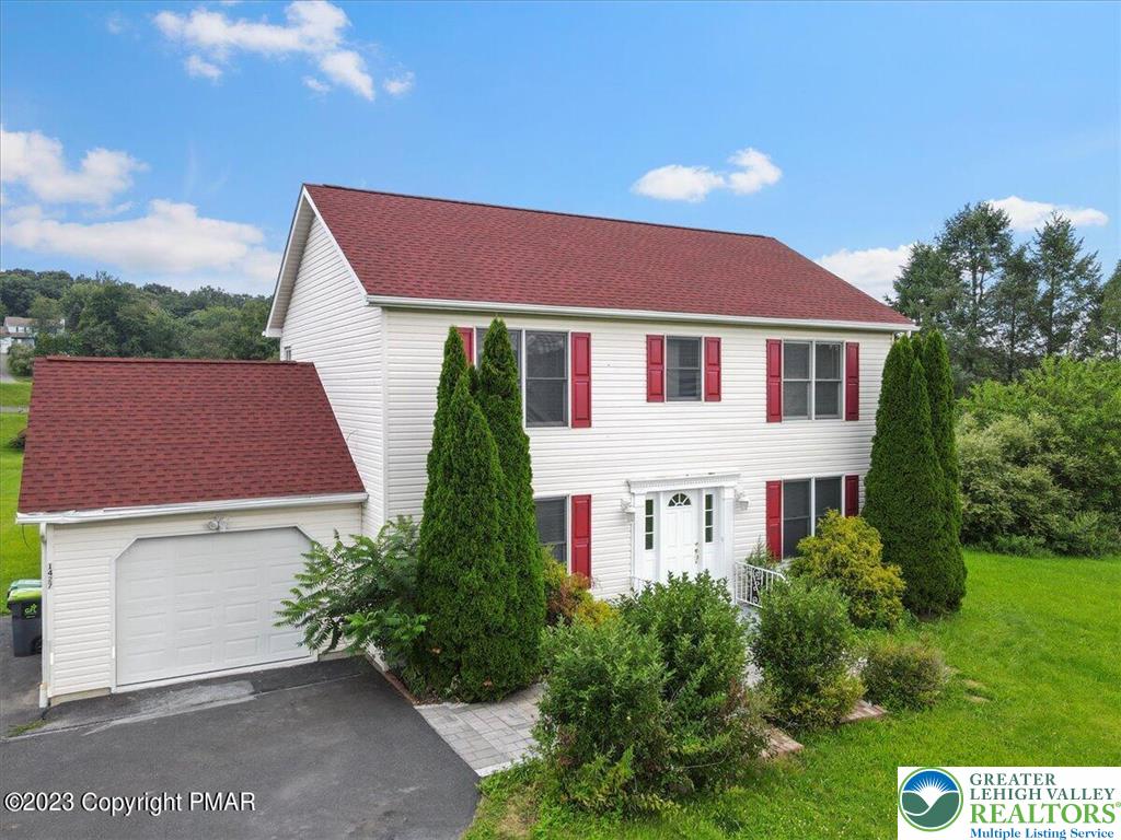 1427 Route 715 Property Photo 5