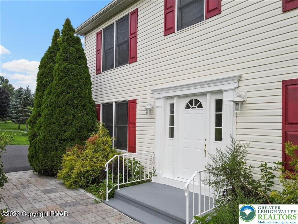 1427 Route 715 Property Photo 6