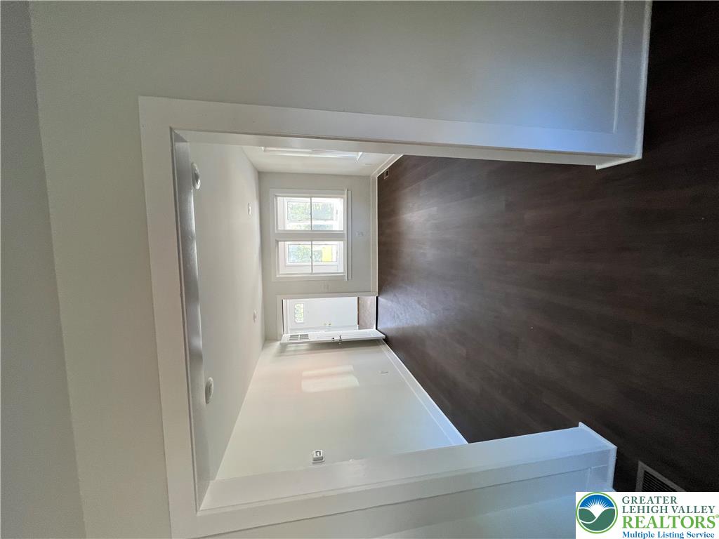 2145 Delaware Drive Property Photo 7
