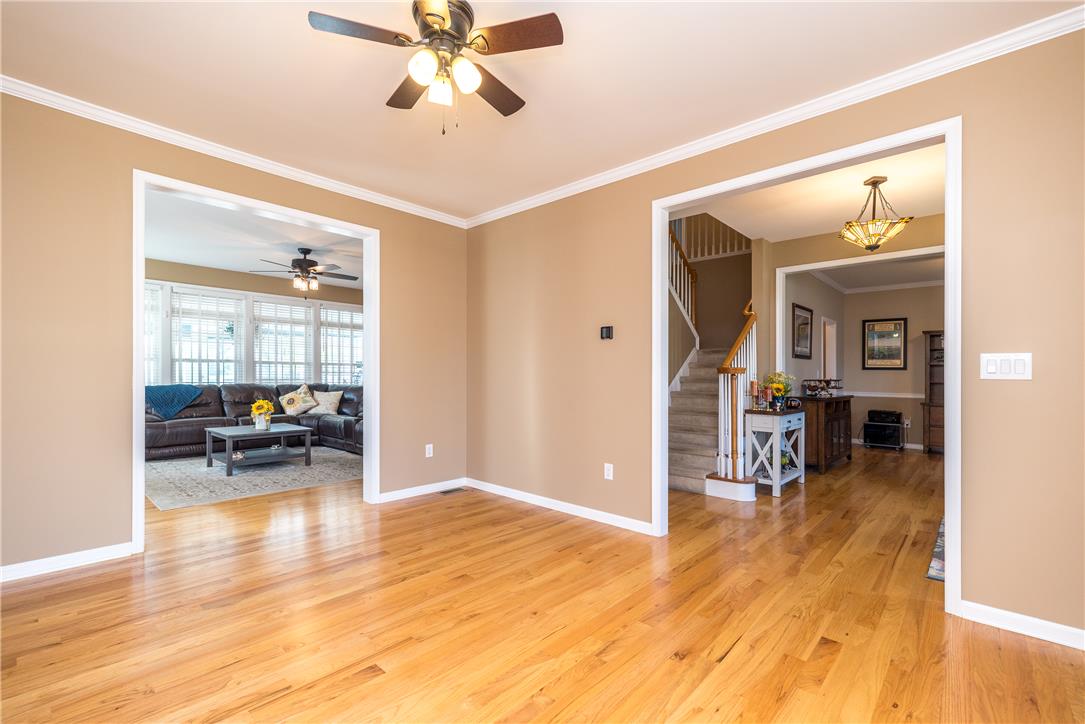 4584 Shadowstone Drive Property Photo 10