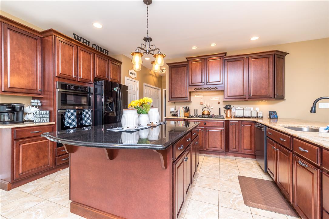 4584 Shadowstone Drive Property Photo 16