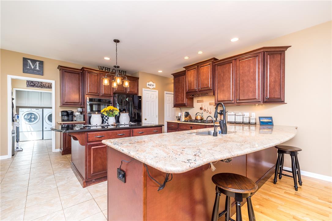 4584 Shadowstone Drive Property Photo 17