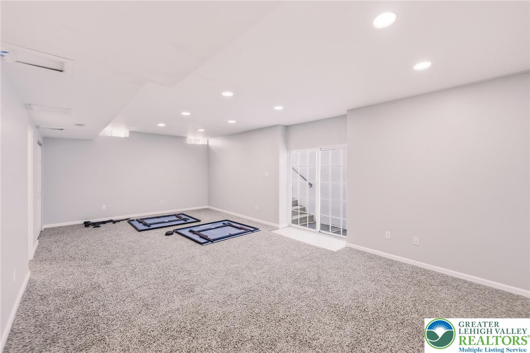2224 Pembrooke Drive Property Photo 39