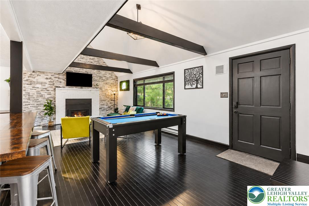 245 Somerset Drive Property Photo 15