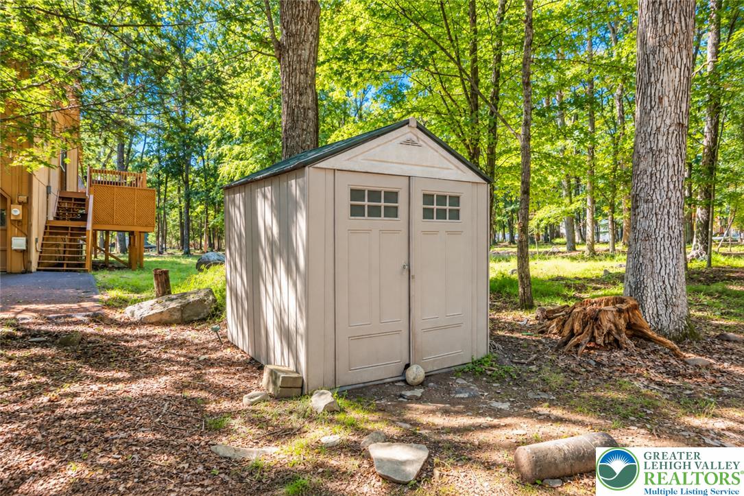 245 Somerset Drive Property Photo 35