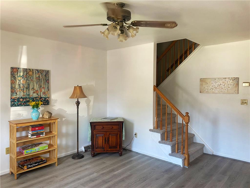107 Brookfield Drive Property Photo 4