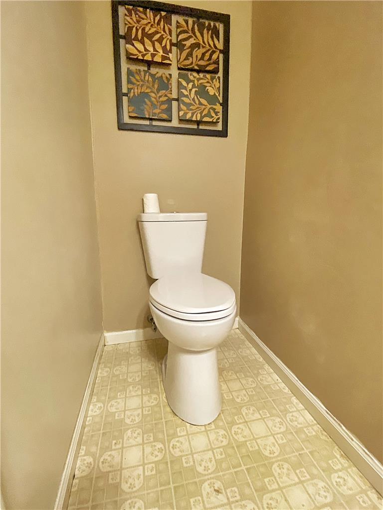 107 Brookfield Drive Property Photo 11