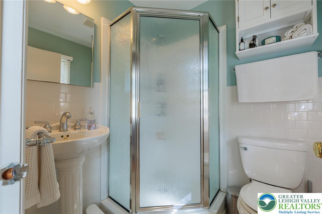 924 Liberty Street Property Photo 33