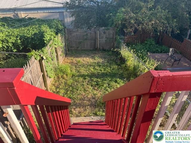 1230 West Union Street Property Photo 7