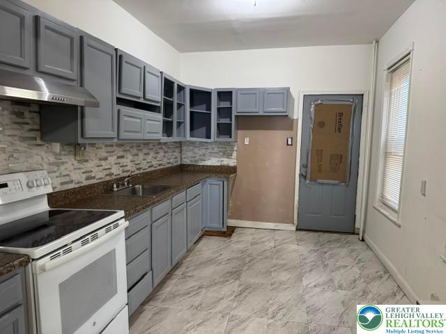1230 West Union Street Property Photo 12